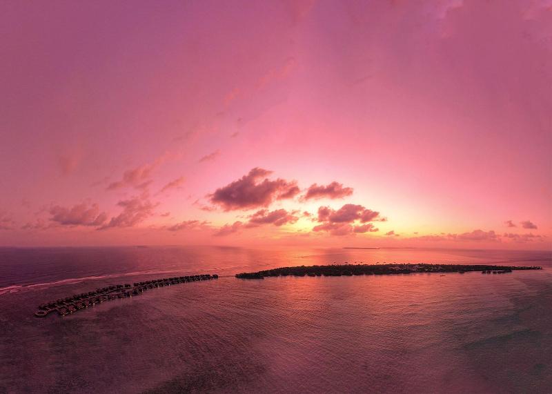 Hideaway Beach Resort and Spa Dhonakulhi Maldives - Genel