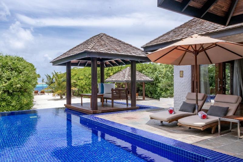 Hideaway Beach Resort and Spa Dhonakulhi Maldives - Teras