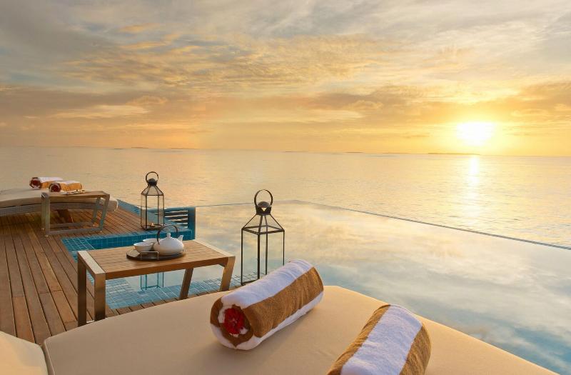Hideaway Beach Resort and Spa Dhonakulhi Maldives - Teras