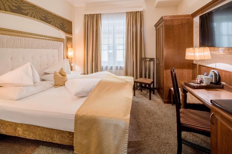 Hotel Goldener Adler, BW Signature Collection - Oda