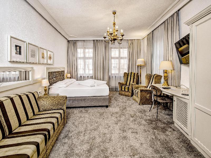 Hotel Goldener Adler, BW Signature Collection - Oda