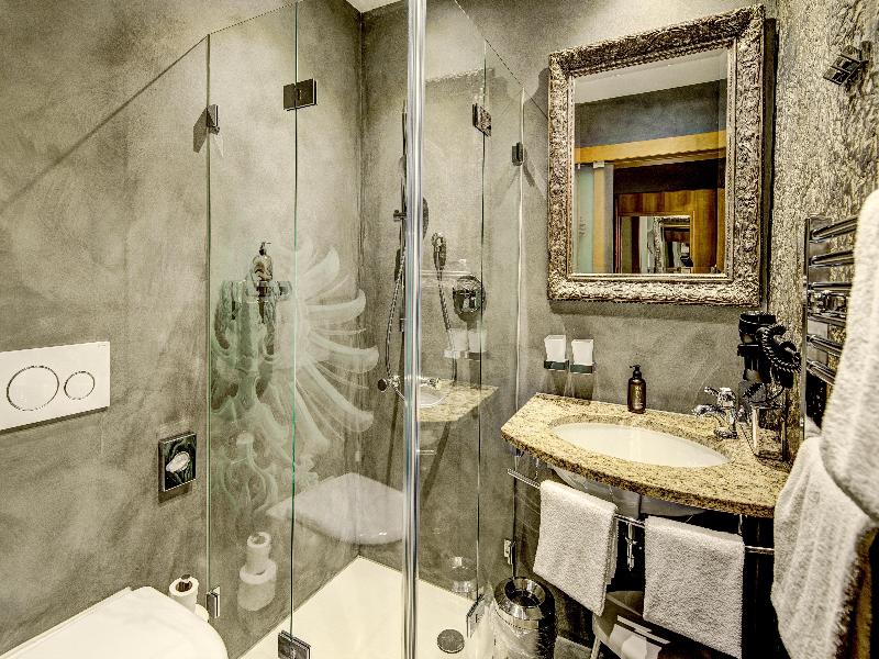 Hotel Goldener Adler, BW Signature Collection - Oda