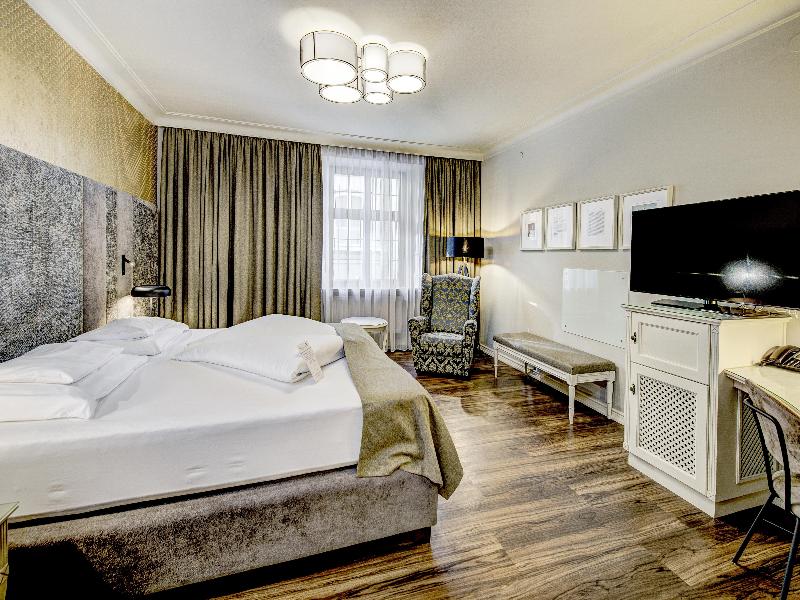 Hotel Goldener Adler, BW Signature Collection - Oda