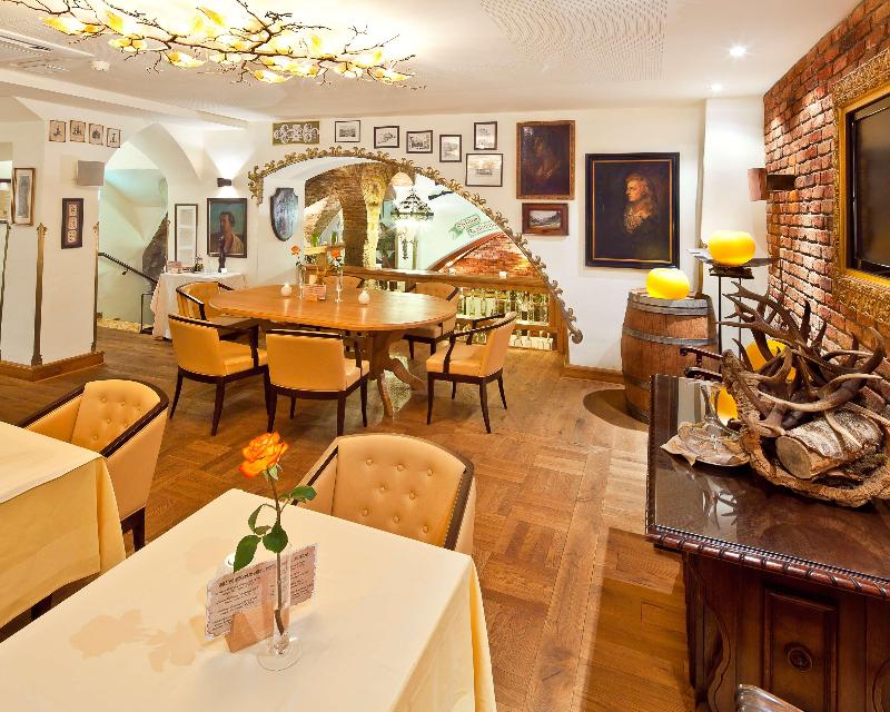 Hotel Goldener Adler, BW Signature Collection - Restoran