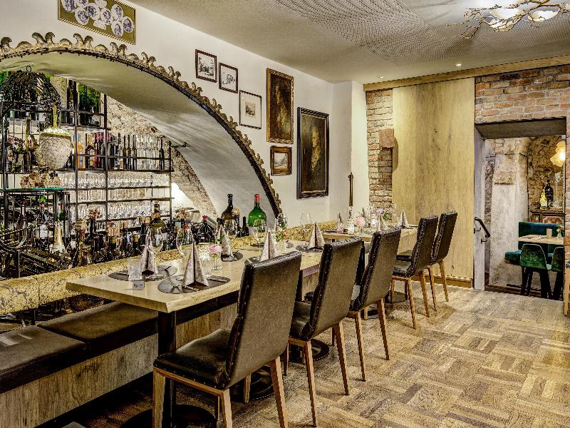 Hotel Goldener Adler, BW Signature Collection - Restoran
