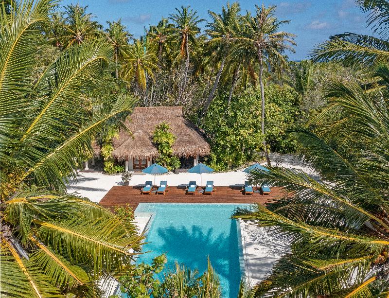 Naladhu Private Island Maldives - Havuz