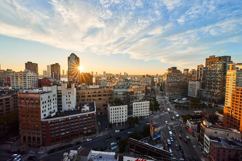 Sheraton Tribeca - Genel