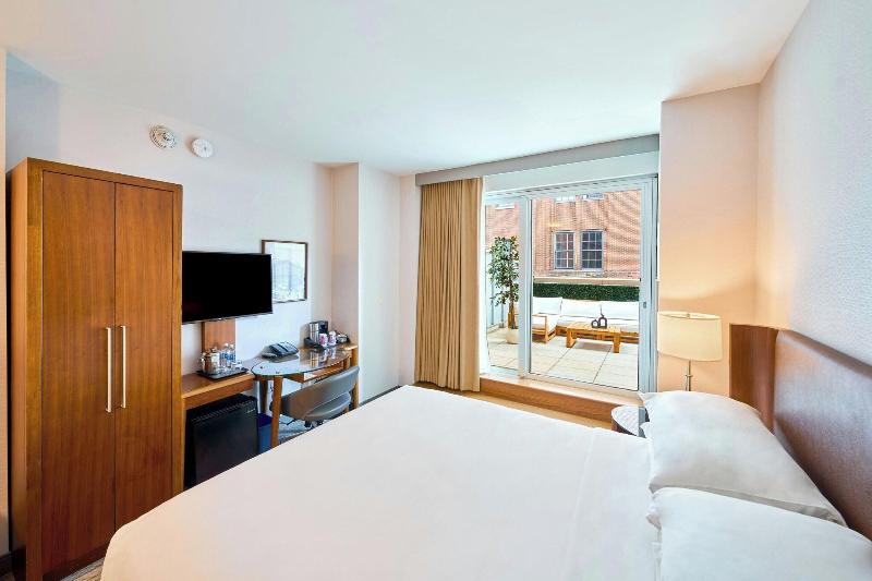 Sheraton Tribeca - Oda