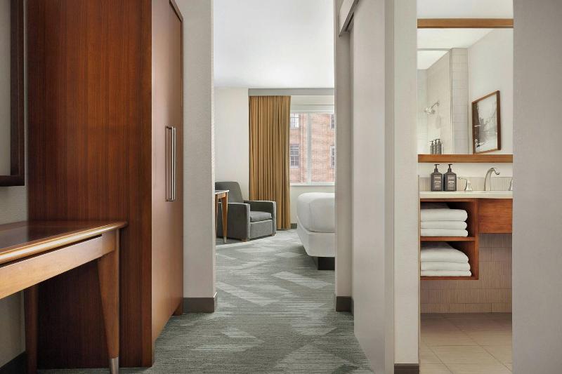 Sheraton Tribeca - Oda