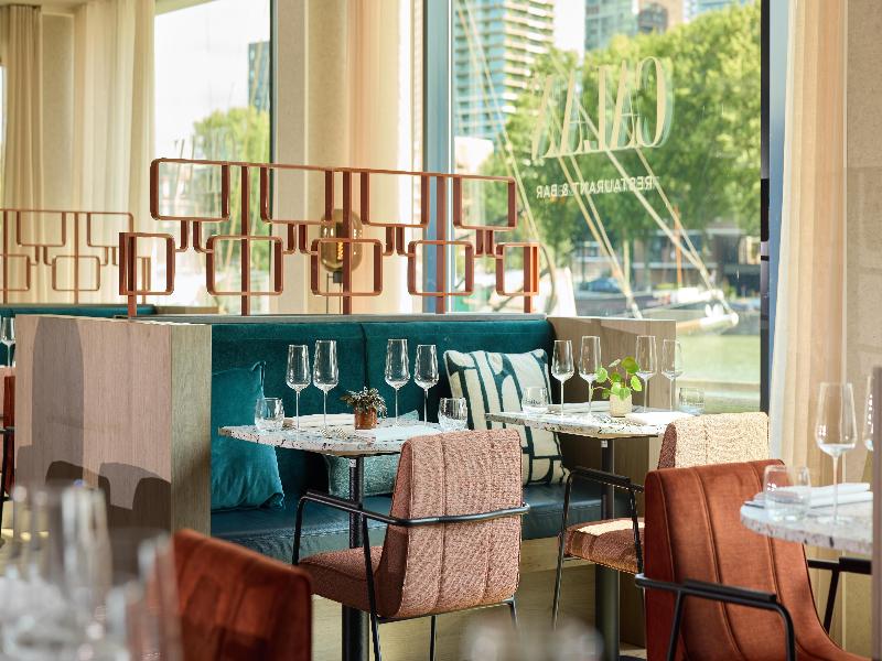 DoubleTree by Hilton Rotterdam Centre - Bar