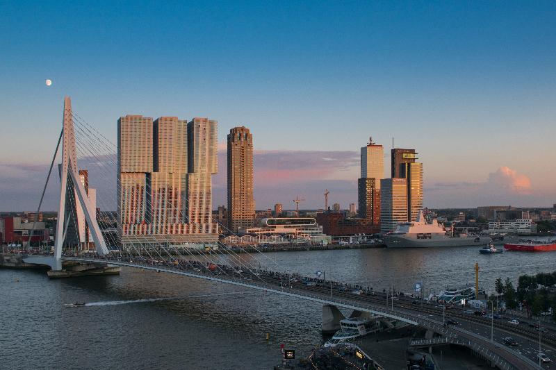 DoubleTree by Hilton Rotterdam Centre - Genel