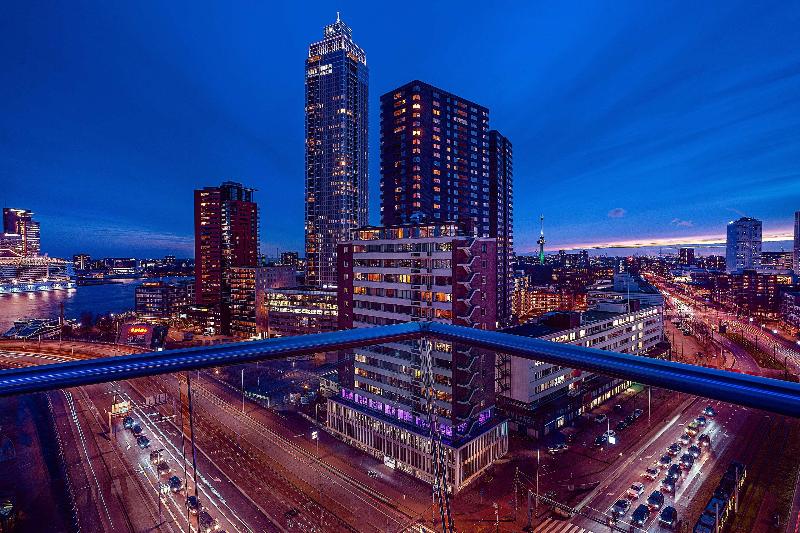 DoubleTree by Hilton Rotterdam Centre - Genel