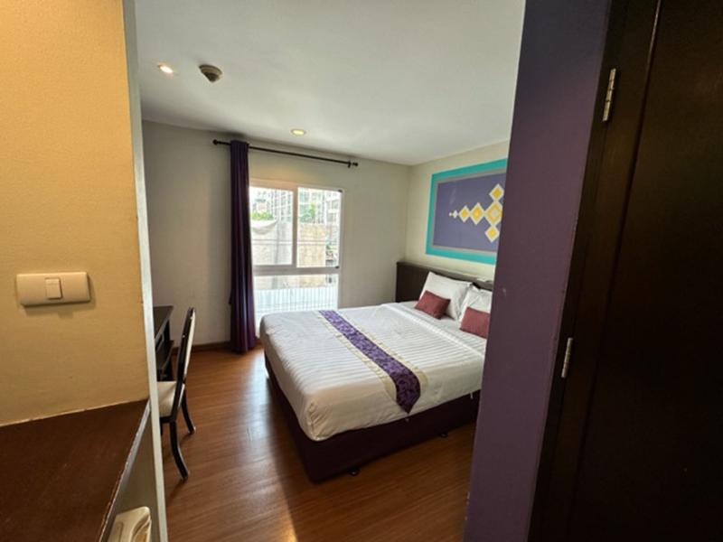 Sawasdee Hotel @ Sukhumvit Soi 8 - Oda