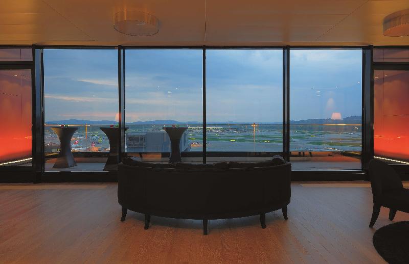 Radisson Blu Hotel, Zurich Airport - Lobi