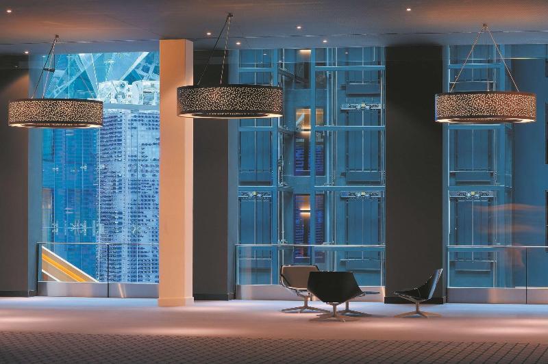 Radisson Blu Hotel, Zurich Airport - Lobi