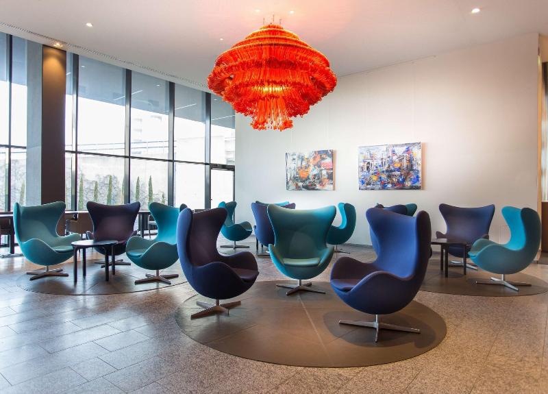 Radisson Blu Hotel, Zurich Airport - Lobi
