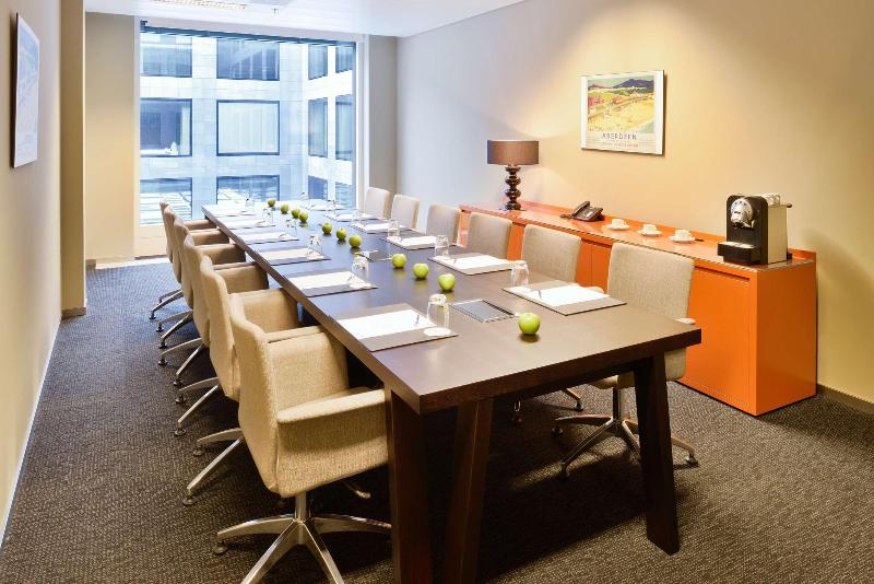 Radisson Blu Hotel, Zurich Airport - Toplantı