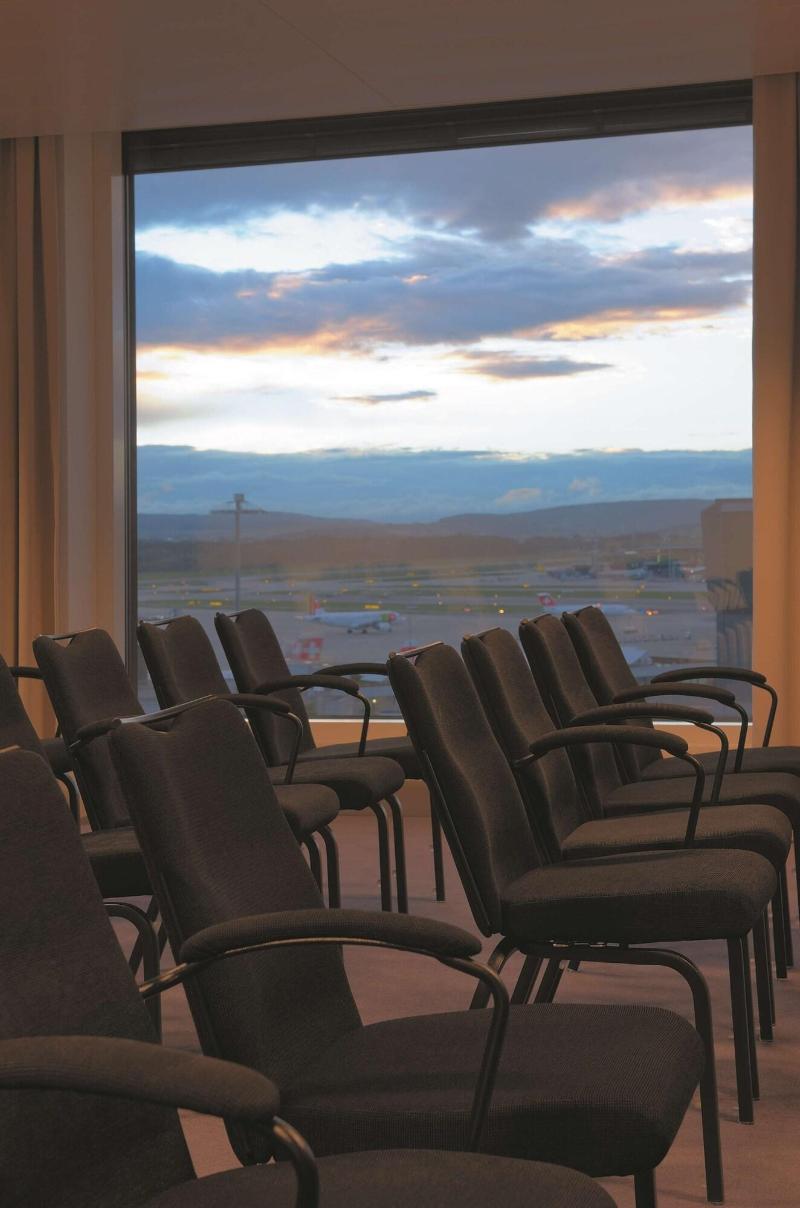 Radisson Blu Hotel, Zurich Airport - Toplantı