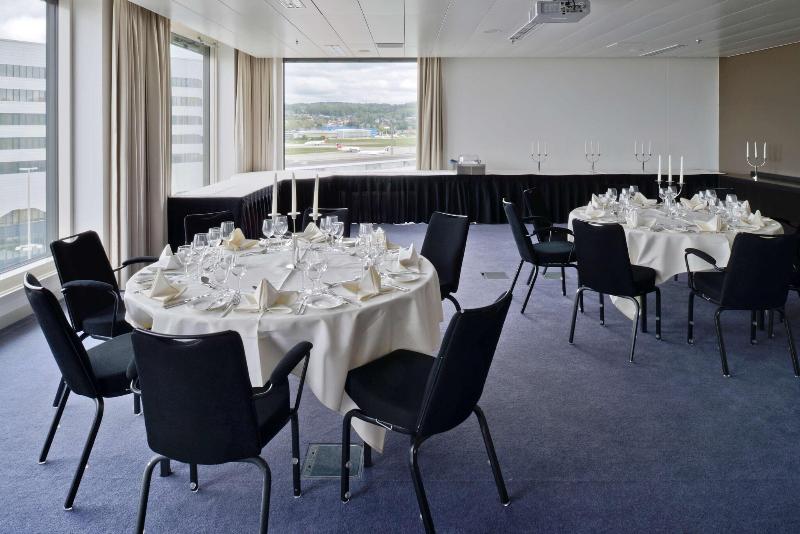 Radisson Blu Hotel, Zurich Airport - Toplantı
