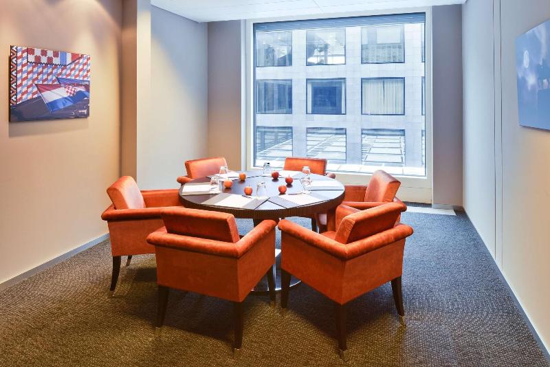 Radisson Blu Hotel, Zurich Airport - Toplantı