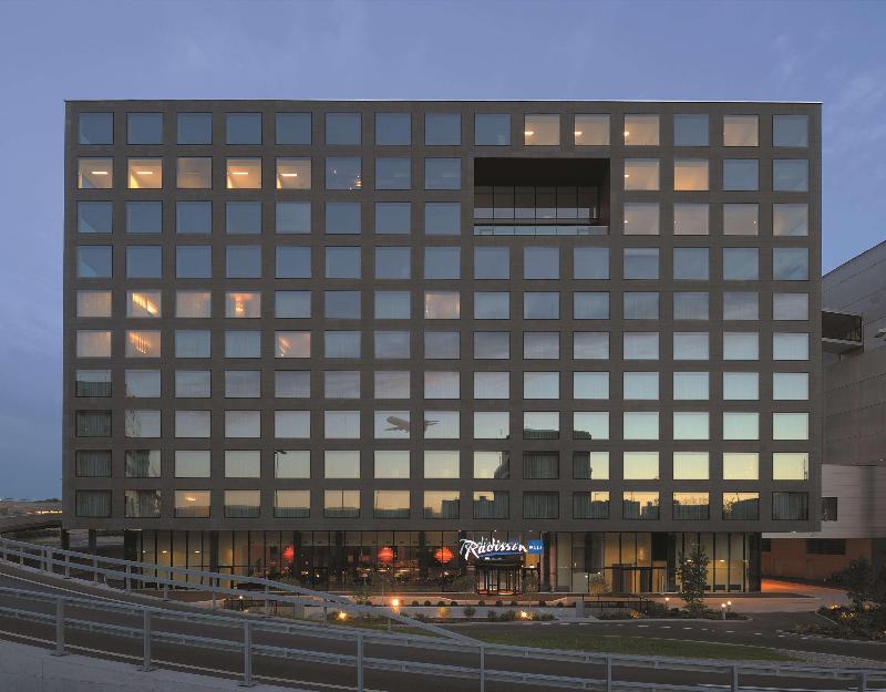 Radisson Blu Hotel, Zurich Airport - Genel
