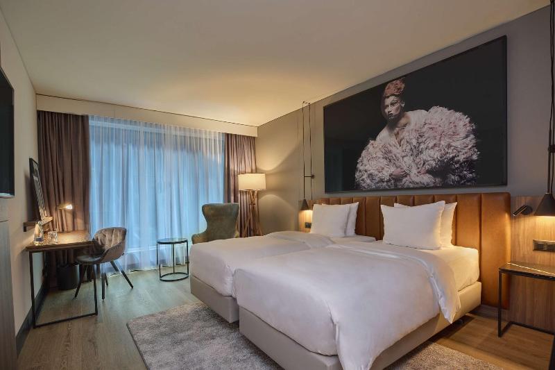 Radisson Blu Hotel, Zurich Airport - Oda