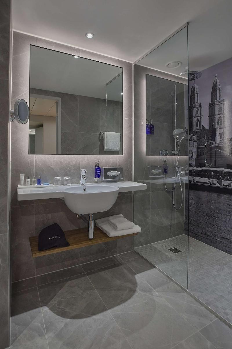 Radisson Blu Hotel, Zurich Airport - Oda