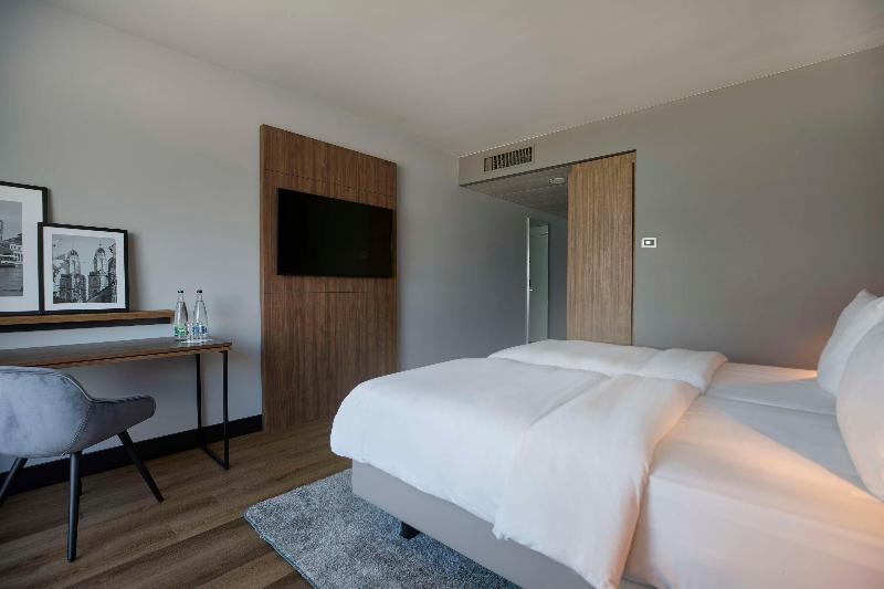 Radisson Blu Hotel, Zurich Airport - Oda