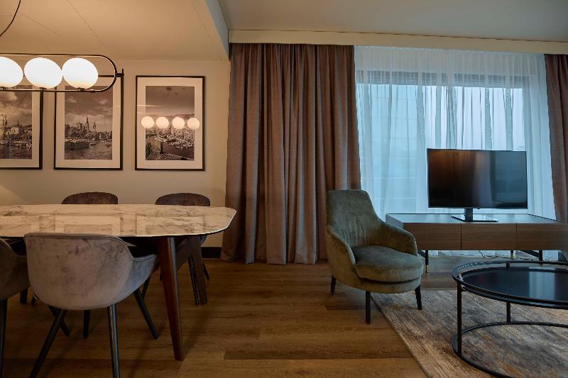 Radisson Blu Hotel, Zurich Airport - Oda