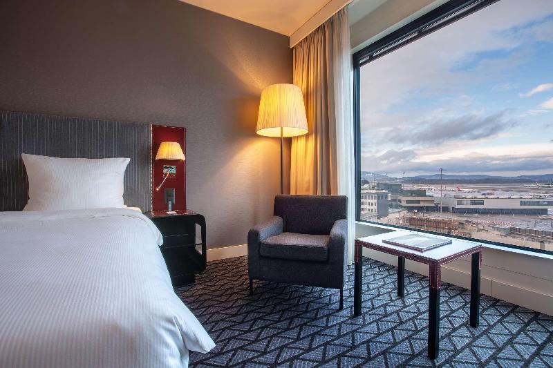 Radisson Blu Hotel, Zurich Airport - Oda