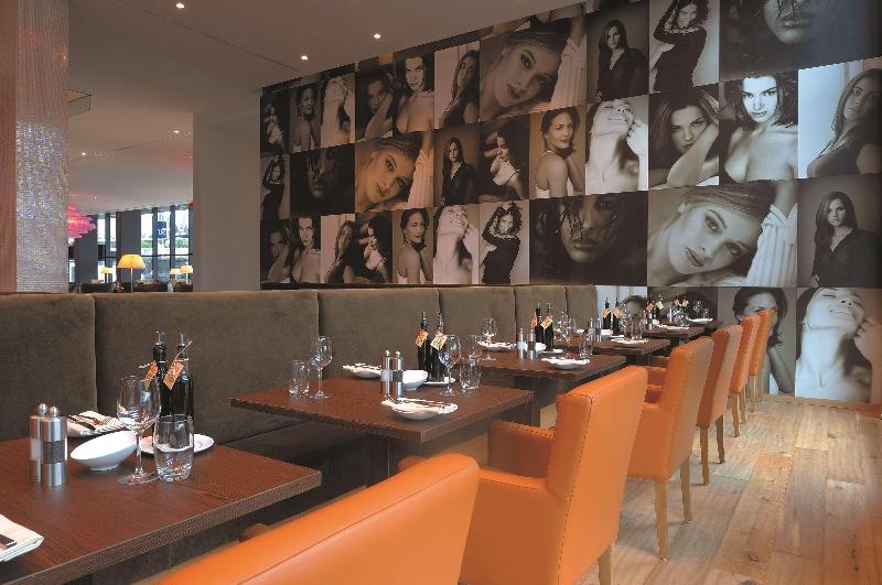 Radisson Blu Hotel, Zurich Airport - Restoran