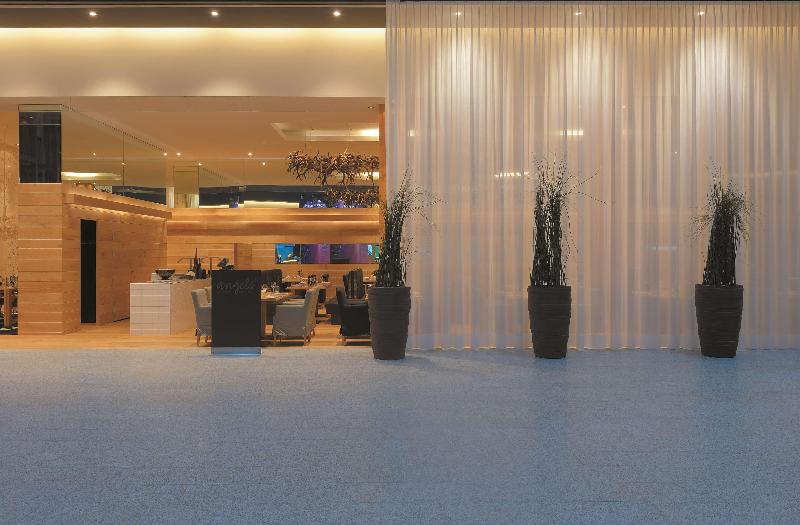 Radisson Blu Hotel, Zurich Airport - Restoran