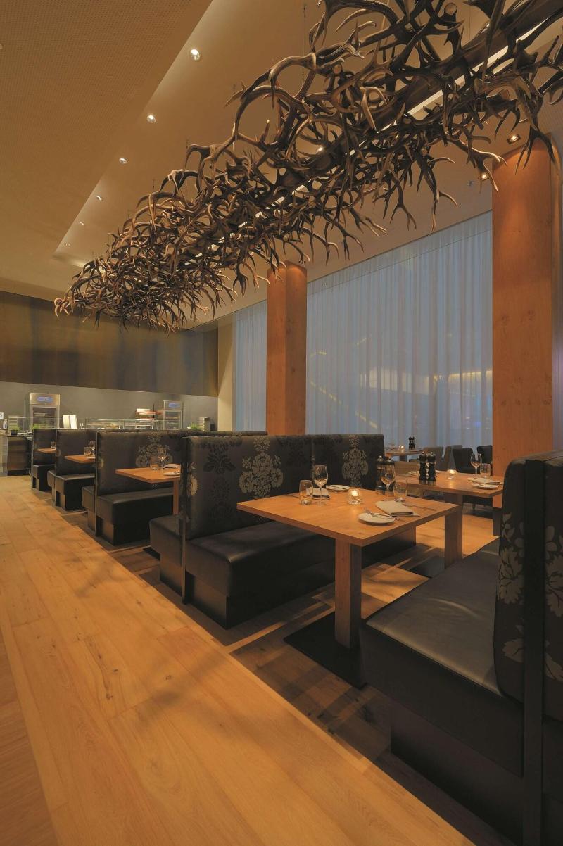 Radisson Blu Hotel, Zurich Airport - Restoran