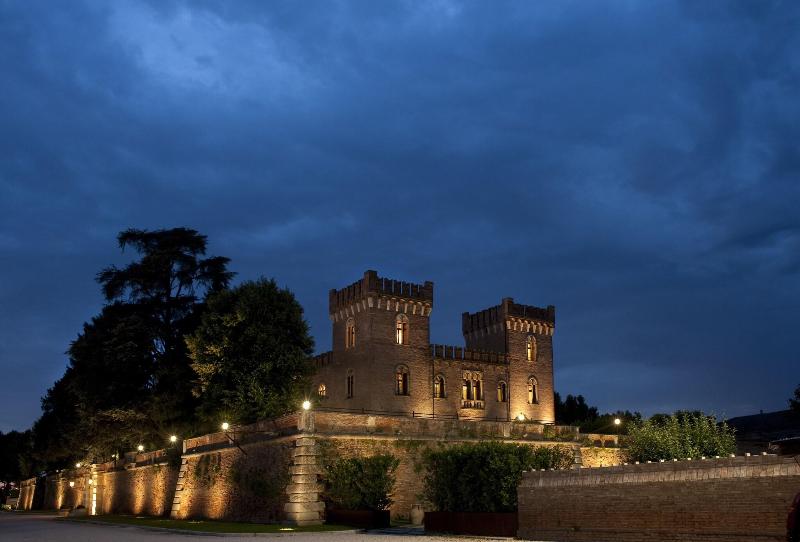 Relais Castello Bevilacqua - Genel