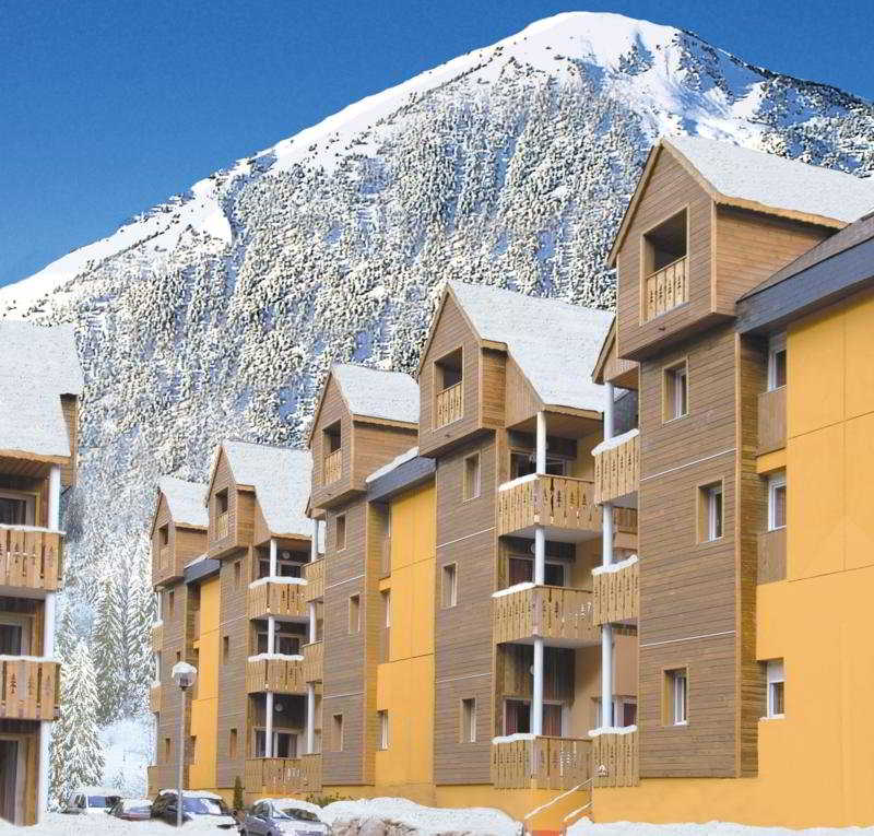 Lagrange Vacances Le Domaine des 100 Lacs