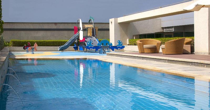The Meydan Hotel - Havuz