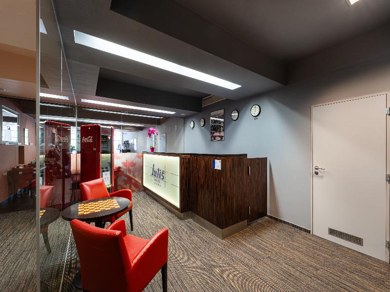 EA Hotel Julis - Lobi