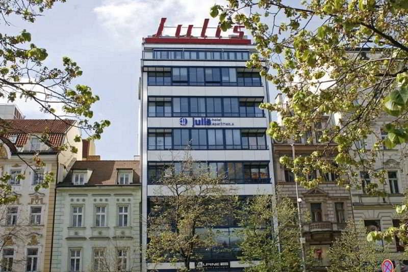 EA Hotel Julis - Genel