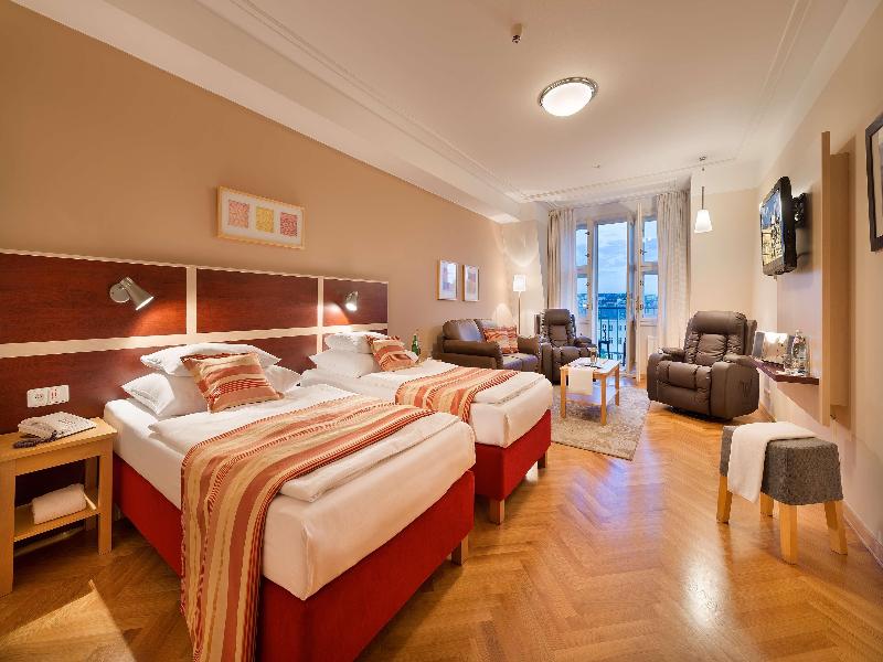 EA Hotel Julis - Oda