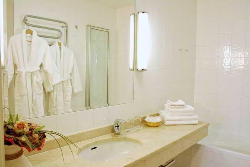 EA Hotel Julis - Oda