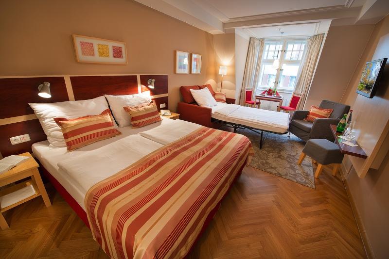 EA Hotel Julis - Oda