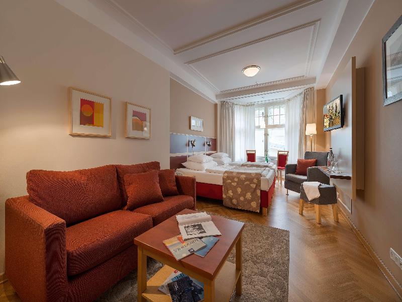EA Hotel Julis - Oda