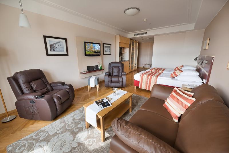 EA Hotel Julis - Oda