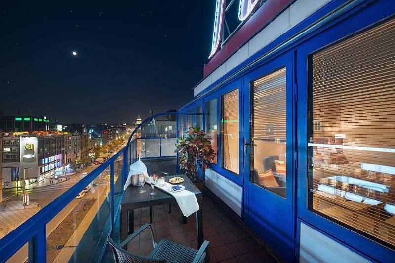 EA Hotel Julis - Oda