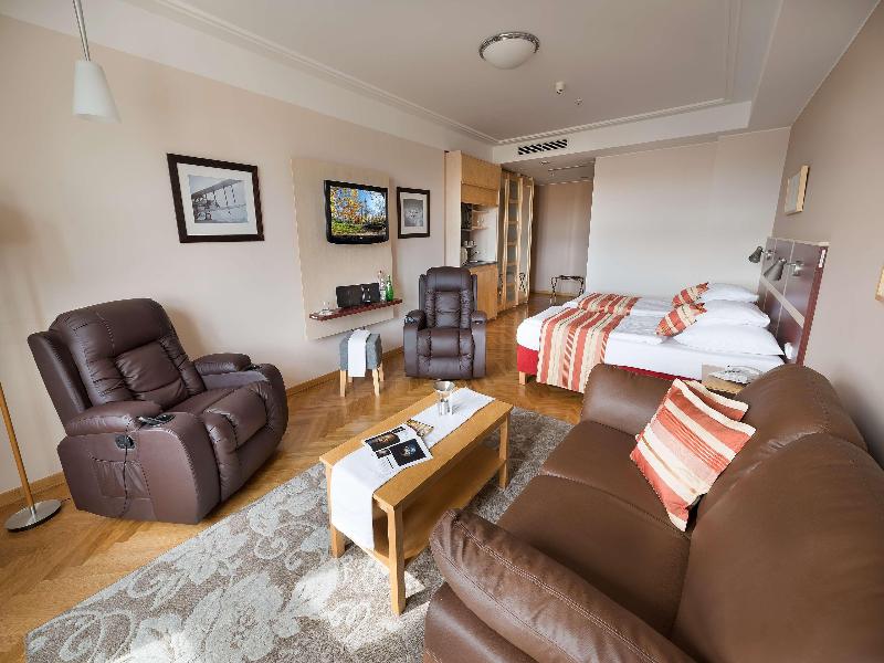EA Hotel Julis - Oda
