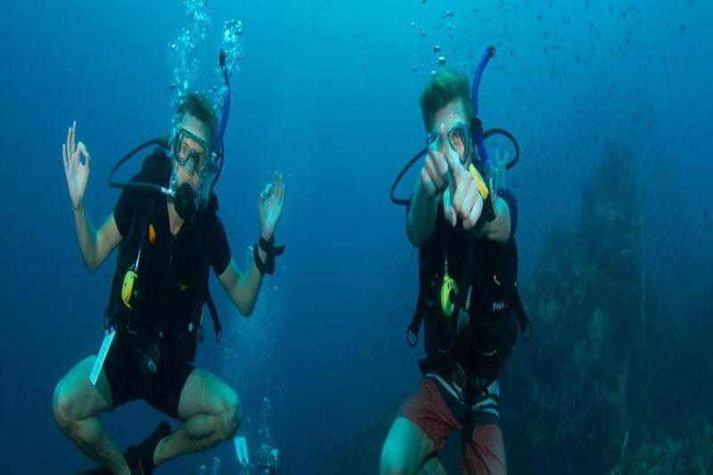 Ban's Diving Resort - Aktivite