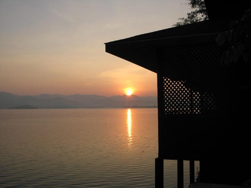 Raya Buri Resort - Genel
