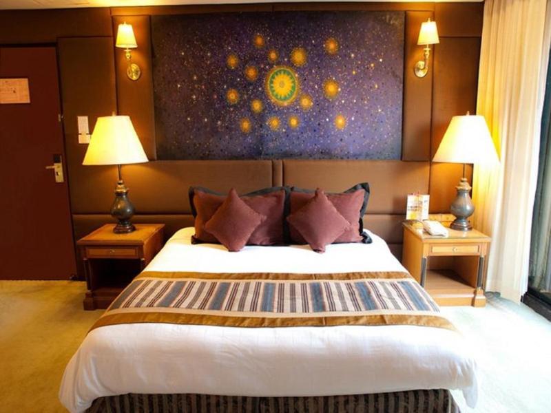 Diamond City Hotel - Genel