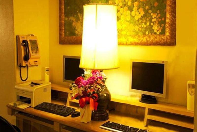 Diamond City Hotel - Genel