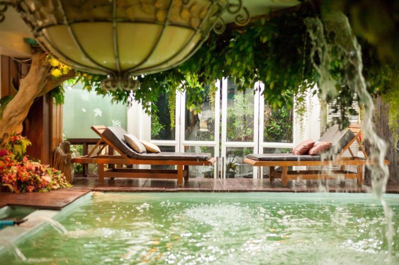 Diamond City Hotel - Genel